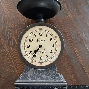 Vintage Black and Cream Farmhouse Wall Clock